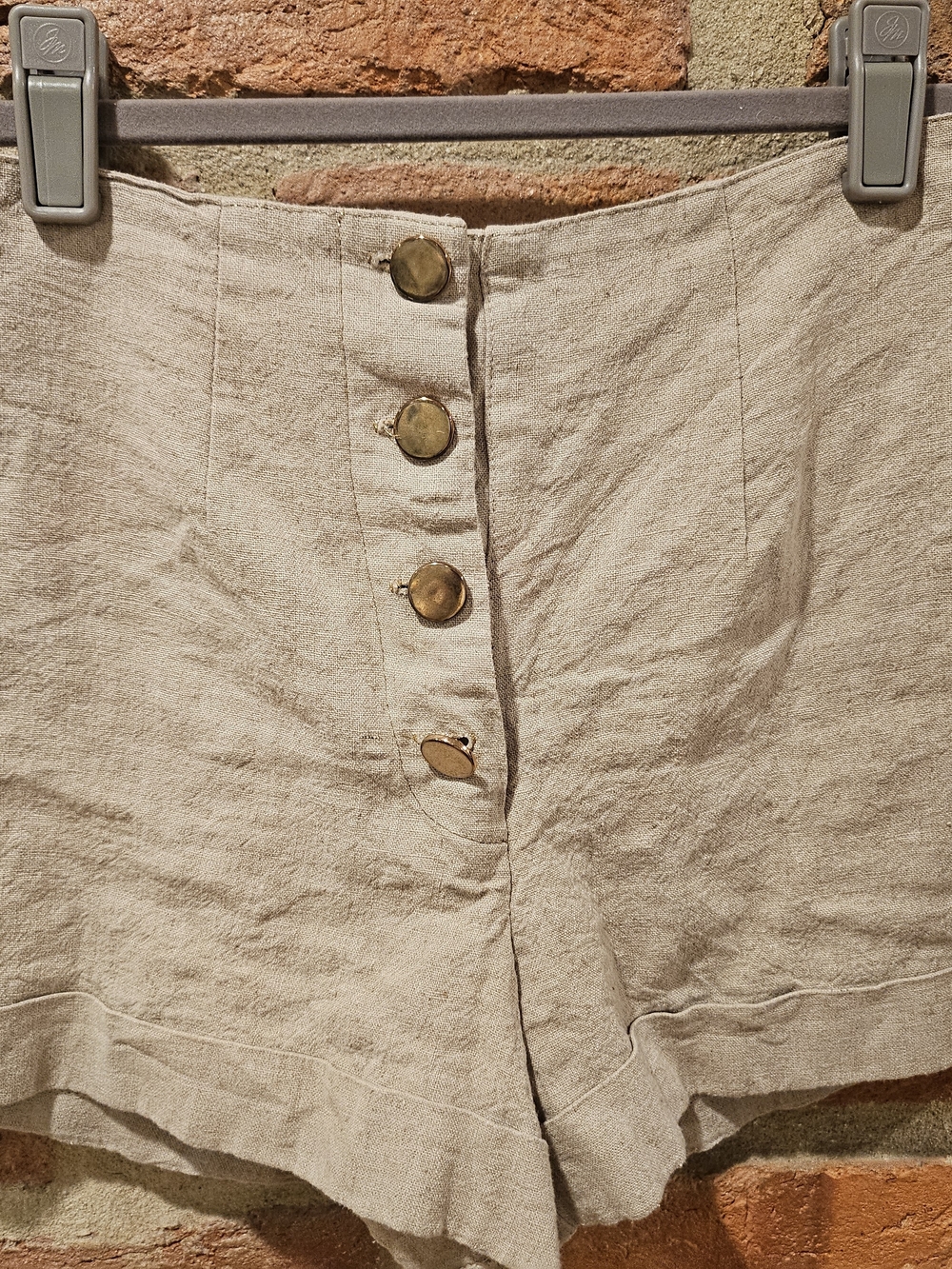 Linen-Blend High-Waist Button-Front Women’s Shorts in Beige